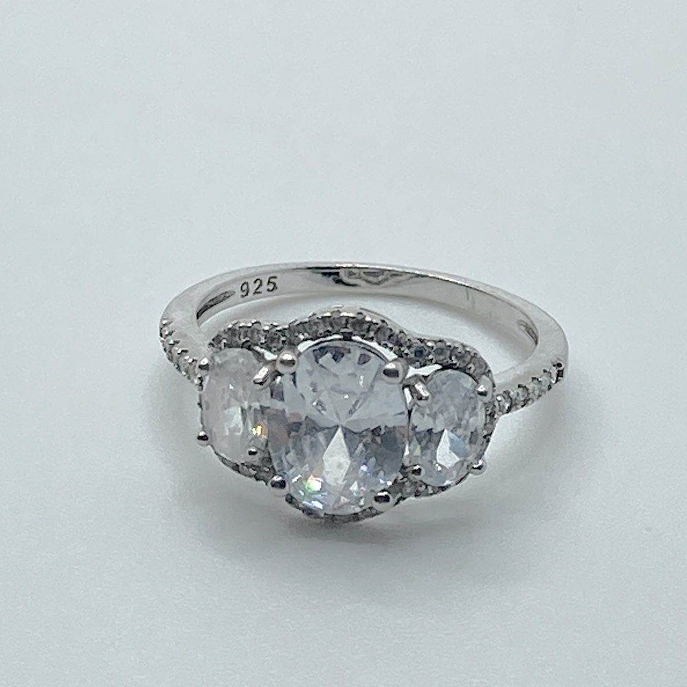 𝅺vtg Sterling Silver & White CZ 3 Stone Engagement Statement Ring Sz 7.75